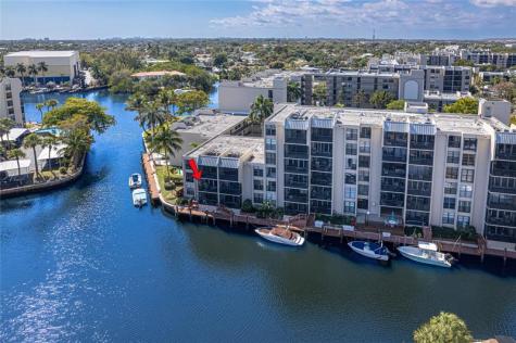 6 Royal Palm Way Boca Raton FL 33432