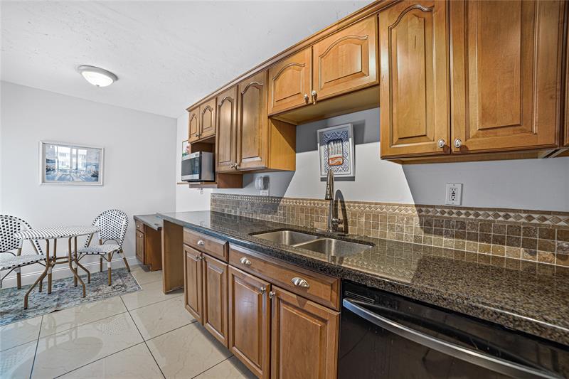 6 Royal Palm Way Boca Raton FL 33432