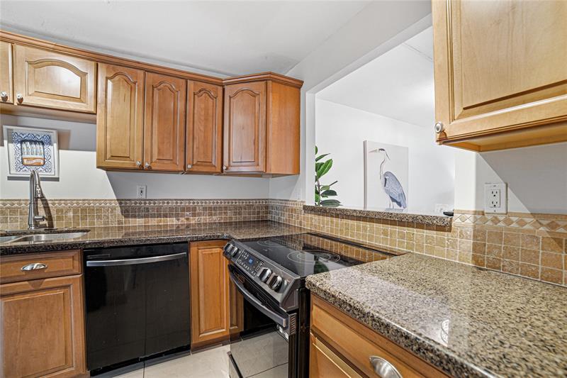 6 Royal Palm Way Boca Raton FL 33432