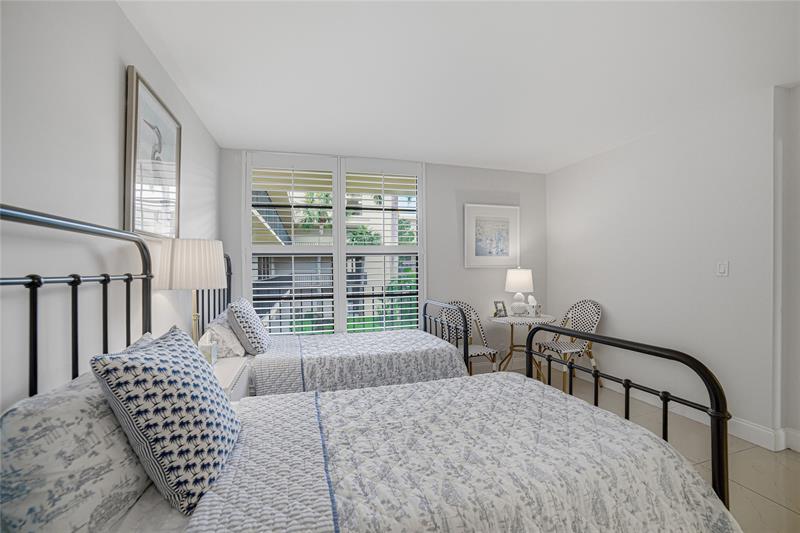 6 Royal Palm Way Boca Raton FL 33432