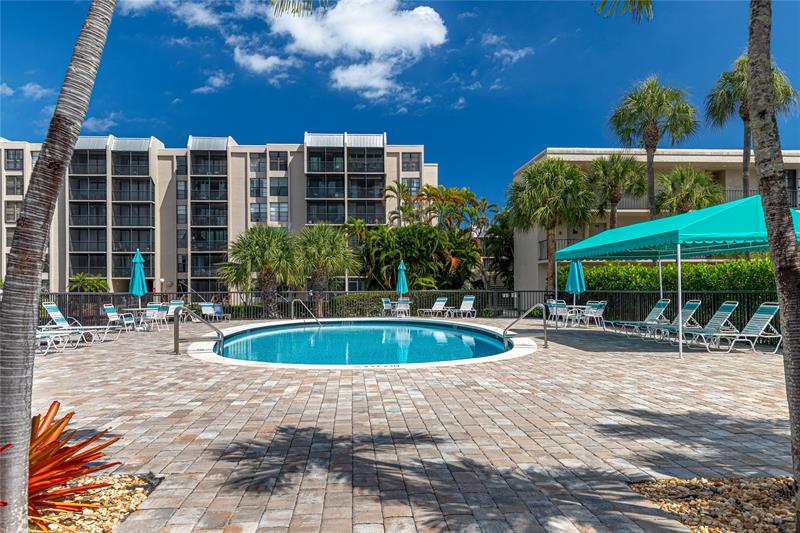 6 Royal Palm Way Boca Raton FL 33432