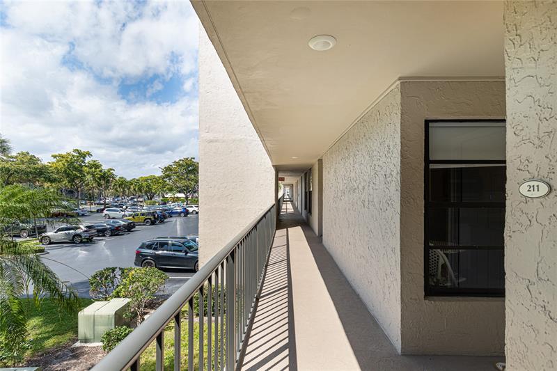 6 Royal Palm Way Boca Raton FL 33432