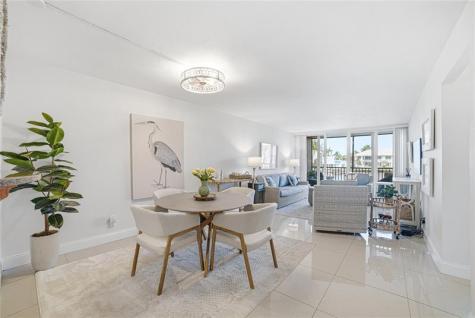 6 Royal Palm Way Boca Raton FL 33432