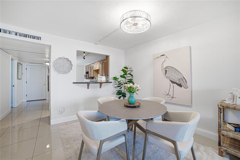 6 Royal Palm Way Boca Raton FL 33432