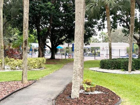 3002 Portofino Isle Coconut Creek FL 33066