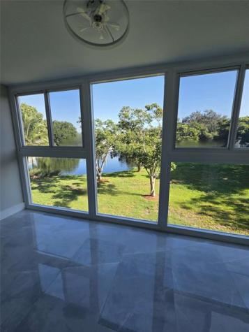 1502 Cayman Way Coconut Creek FL 33066