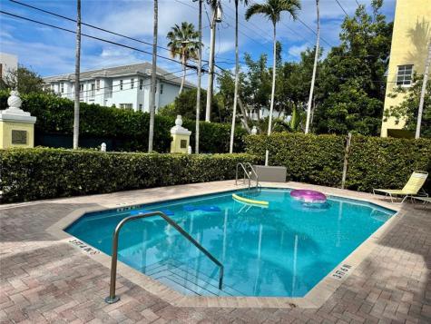 2660 NE 8th Avenue Wilton Manors FL 33334