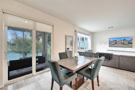 5068 Greenway Drive Hollywood FL 33021