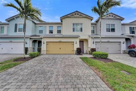 5068 Greenway Drive Hollywood FL 33021