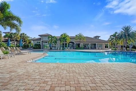 5068 Greenway Drive Hollywood FL 33021