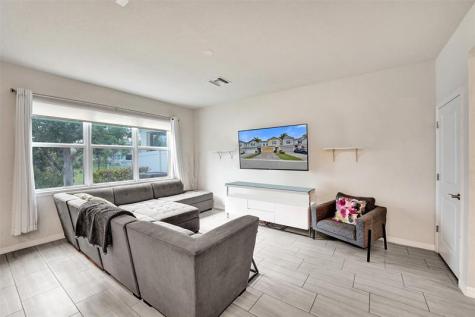 5068 Greenway Drive Hollywood FL 33021