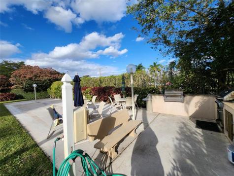 4030 W Palm Aire Drive Pompano Beach FL 33069