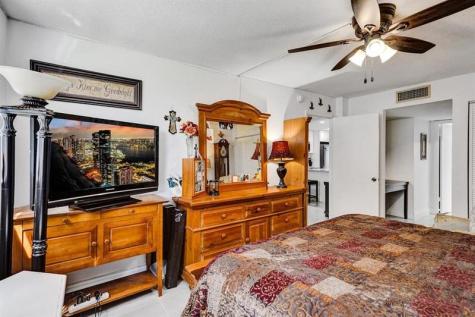 3060 Holiday Springs Boulevard Margate FL 33063