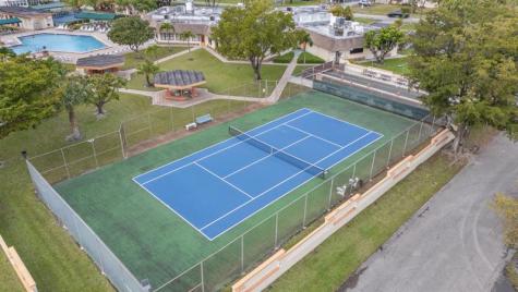 4191 NW 41st Street Lauderdale Lakes FL 33319