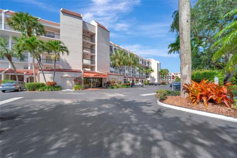 3521 Environ Boulevard Lauderhill FL 33319