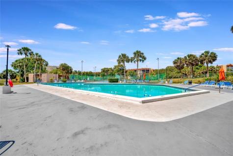 3521 Environ Boulevard Lauderhill FL 33319