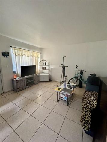101 NE 41st Street Oakland Park FL 33334