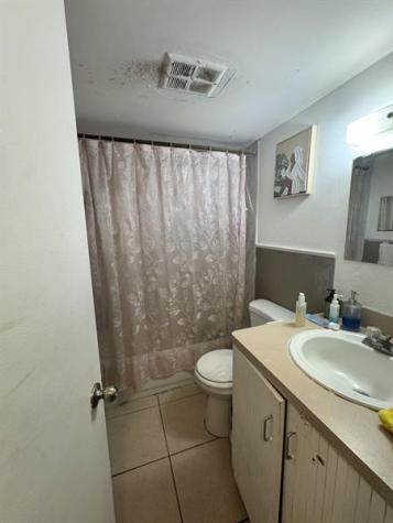 101 NE 41st Street Oakland Park FL 33334