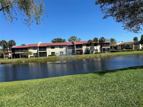 21218 Lago Circle Boca Raton FL 33433