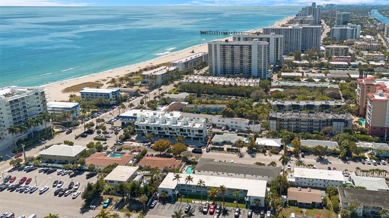 3212 NE 7th Place Pompano Beach FL 33062