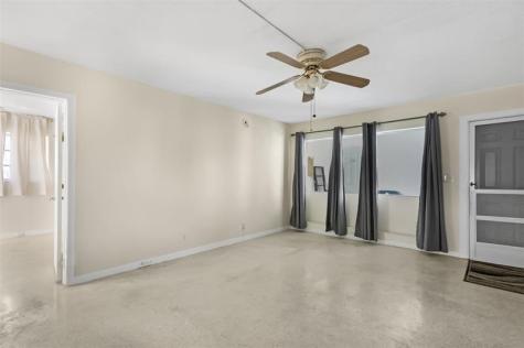 3212 NE 7th Place Pompano Beach FL 33062