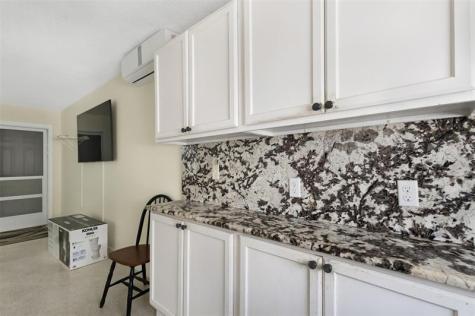 3212 NE 7th Place Pompano Beach FL 33062