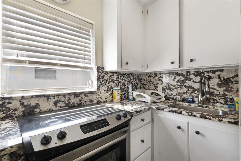 3212 NE 7th Place Pompano Beach FL 33062