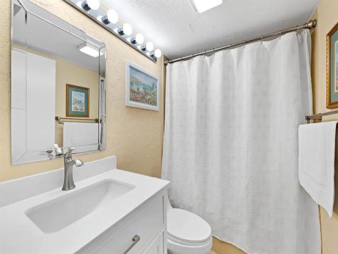 5054 Golfview Court Delray Beach FL 33484