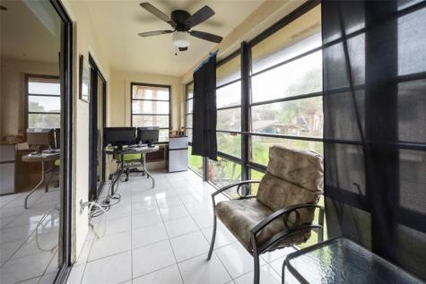 7827 Ashmont Circle Tamarac FL 33321