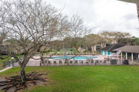 7827 Ashmont Circle Tamarac FL 33321