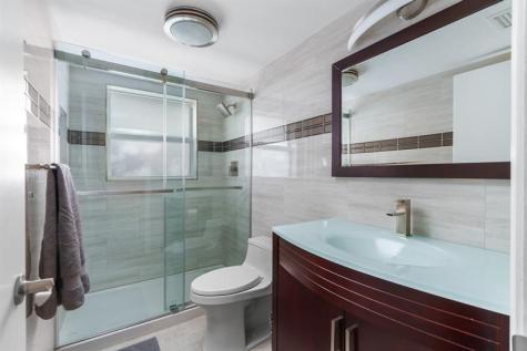 2015 NE 32nd Court Pompano Beach FL 33064