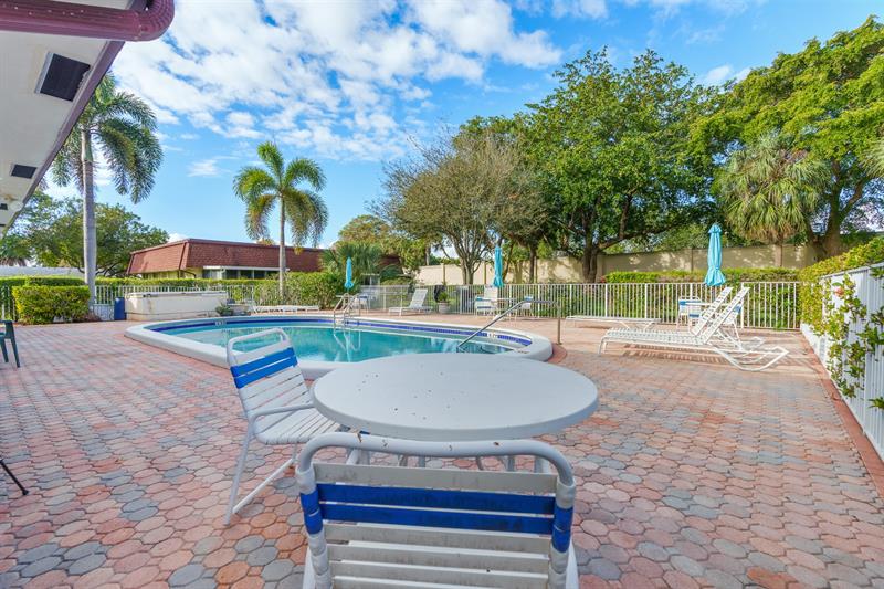 2015 NE 32nd Court Pompano Beach FL 33064