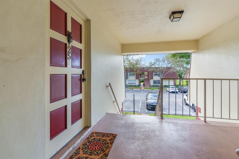 2015 NE 32nd Court Pompano Beach FL 33064