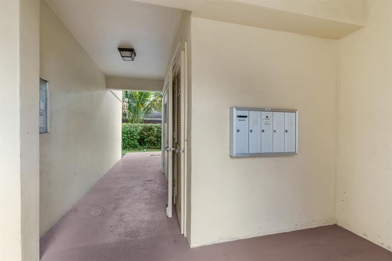 2015 NE 32nd Court Pompano Beach FL 33064