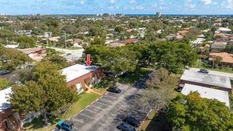2015 NE 32nd Court Pompano Beach FL 33064