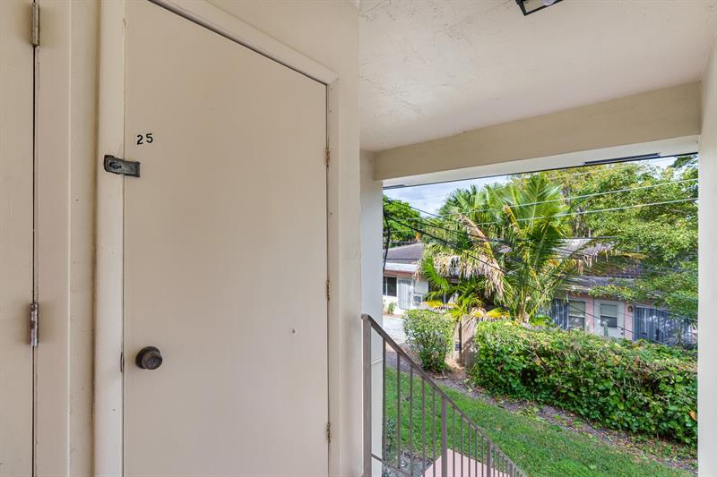 2015 NE 32nd Court Pompano Beach FL 33064