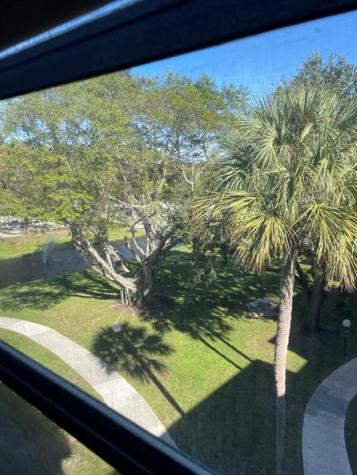 4899 NW 26th Court Lauderdale Lakes FL 33313