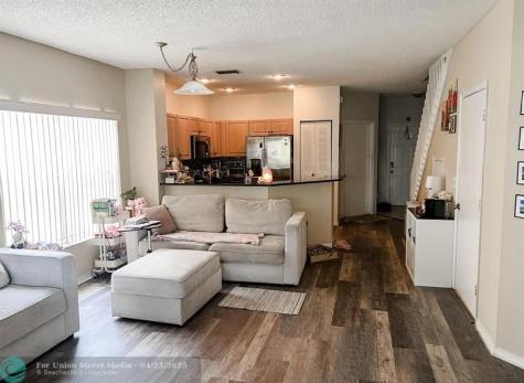12014 SW 2nd Street Pembroke Pines FL 33025