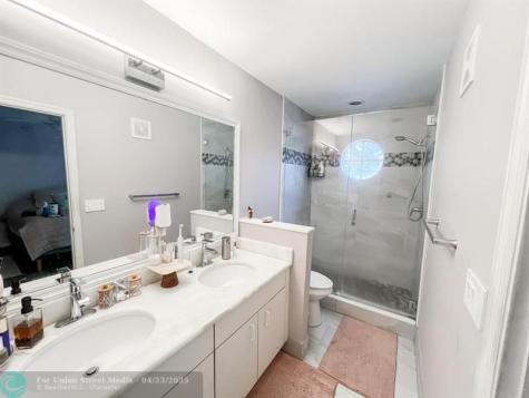 12014 SW 2nd Street Pembroke Pines FL 33025