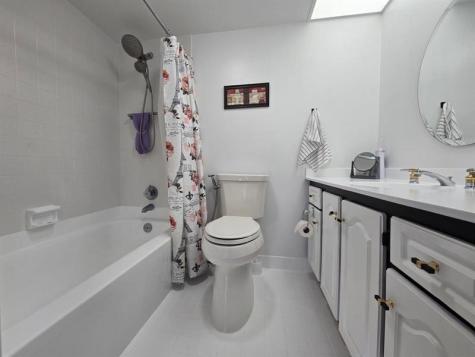 1103 Bahama Bend Coconut Creek FL 33066