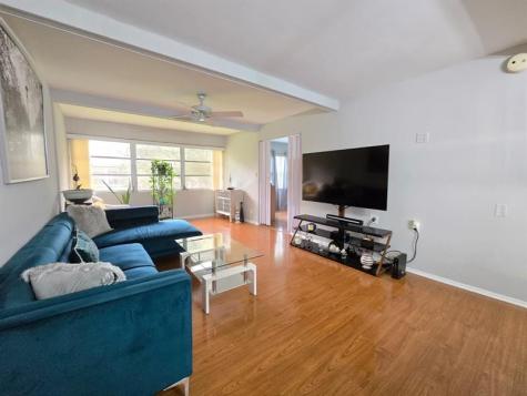 1103 Bahama Bend Coconut Creek FL 33066