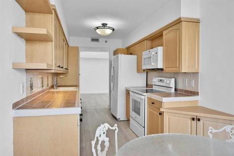 3640 Yacht Club Drive Aventura FL 33180