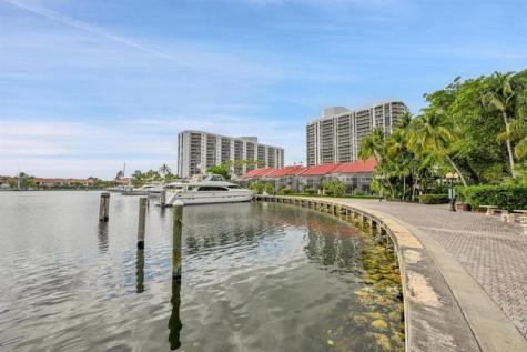 3640 Yacht Club Drive Aventura FL 33180
