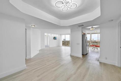 3640 Yacht Club Drive Aventura FL 33180