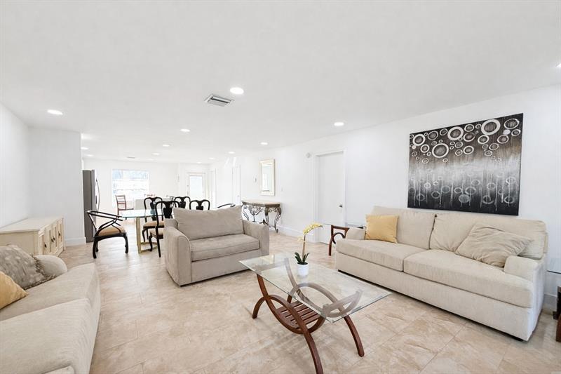 5093 Privet Place Delray Beach FL 33484