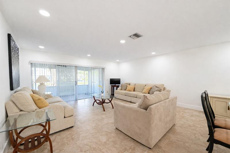 5093 Privet Place Delray Beach FL 33484