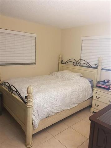 2210 Taylor Street Hollywood FL 33020