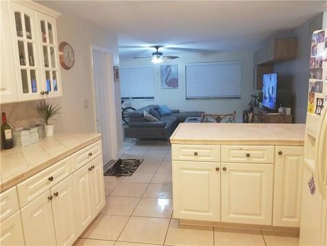 2210 Taylor Street Hollywood FL 33020