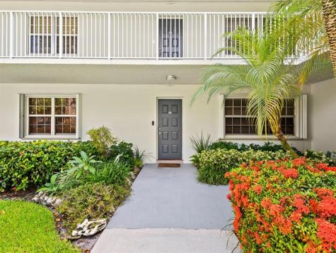4221 W Palm Aire Drive Pompano Beach FL 33069
