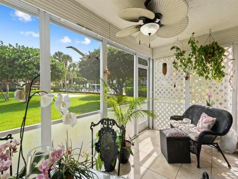 4221 W Palm Aire Drive Pompano Beach FL 33069